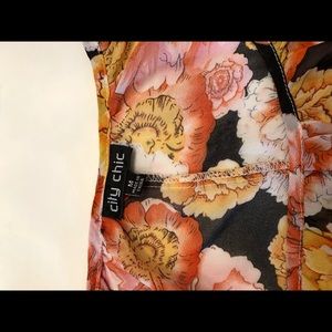 City Chic floral blouse